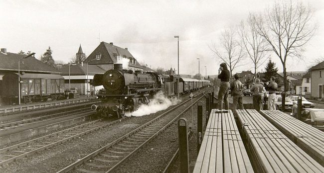 Dampflock am Bad Sobernheimer Bahnhof. Foto: Paul Bregenzer