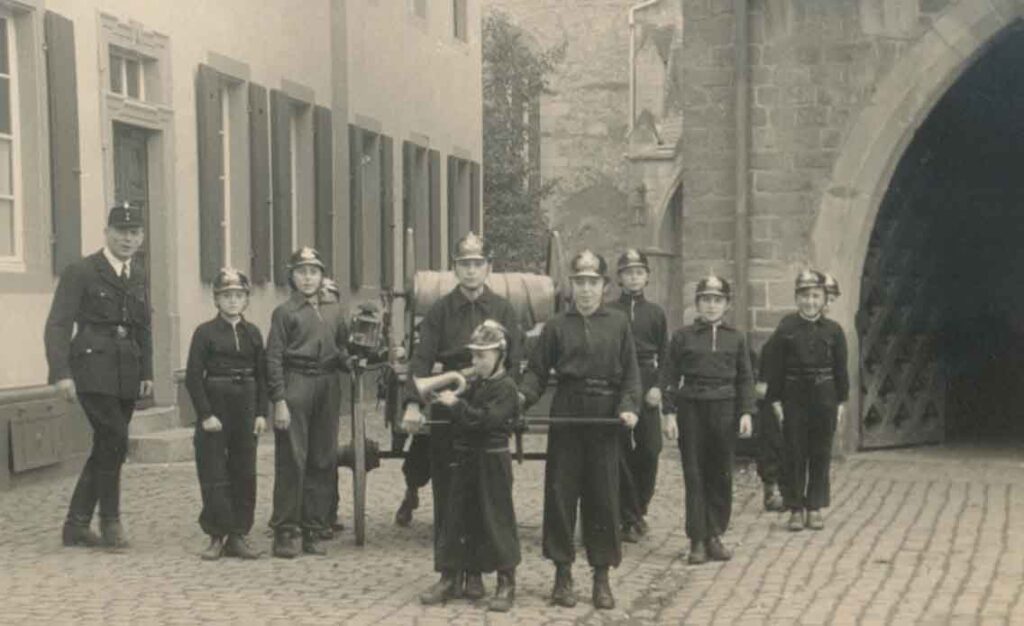 Gruppenfoto der Jugendfeuerwehr Sobernheim 1948/49. Foto: Archiv Stadt Bad Sobernheim