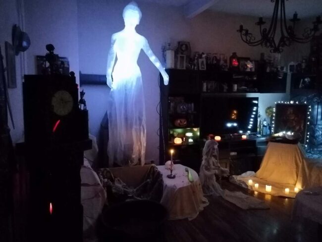 Geister im Halloween-Haus Bad Sobernheim. Foto: Kerstin Krämer