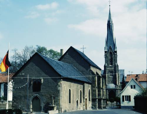 Malteserkapelle und St. Matthäus. Foto: Landeshauptarchiv Koblenz