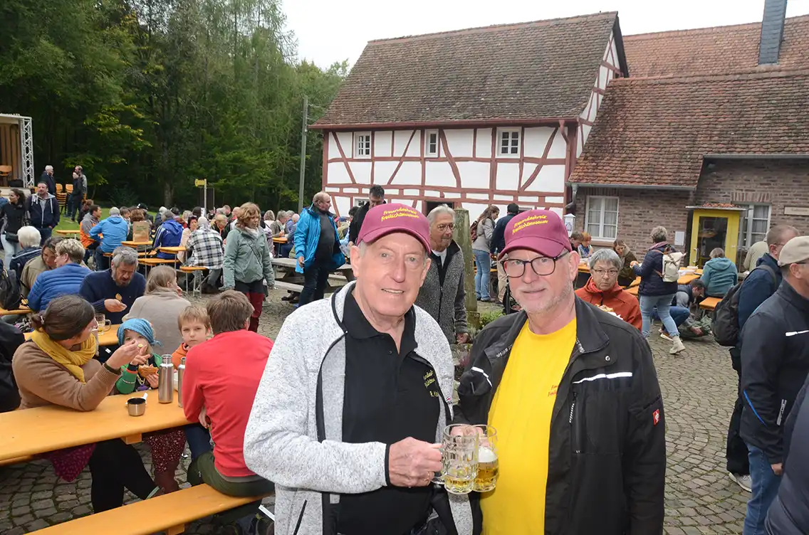 Rolf Kehl und Markus Milferstedt im Freilichtmuseum